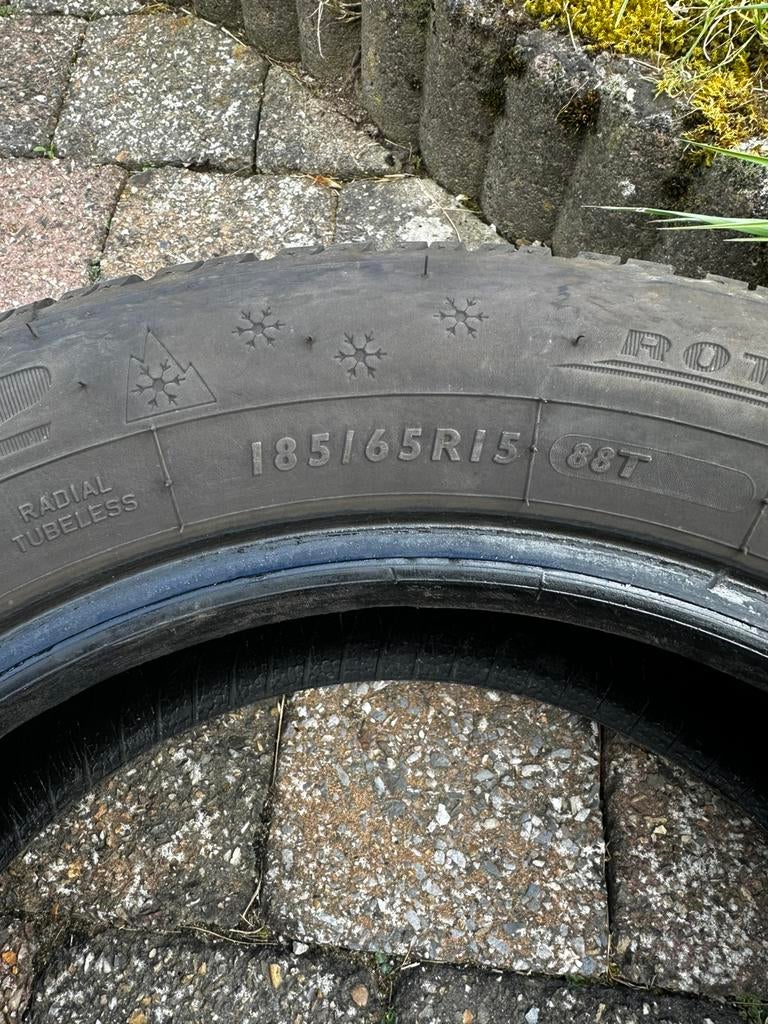 Pneus neige Hyunday i20 2017, Enlèvement, Comme neuf