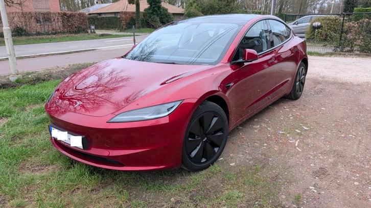 Tesla Model 3 Premium AWD longue autonomie, Autos, Tesla, Particulier, Model 3, Caméra 360°, 4x4, ABS, Caméra de recul, Phares directionnels
