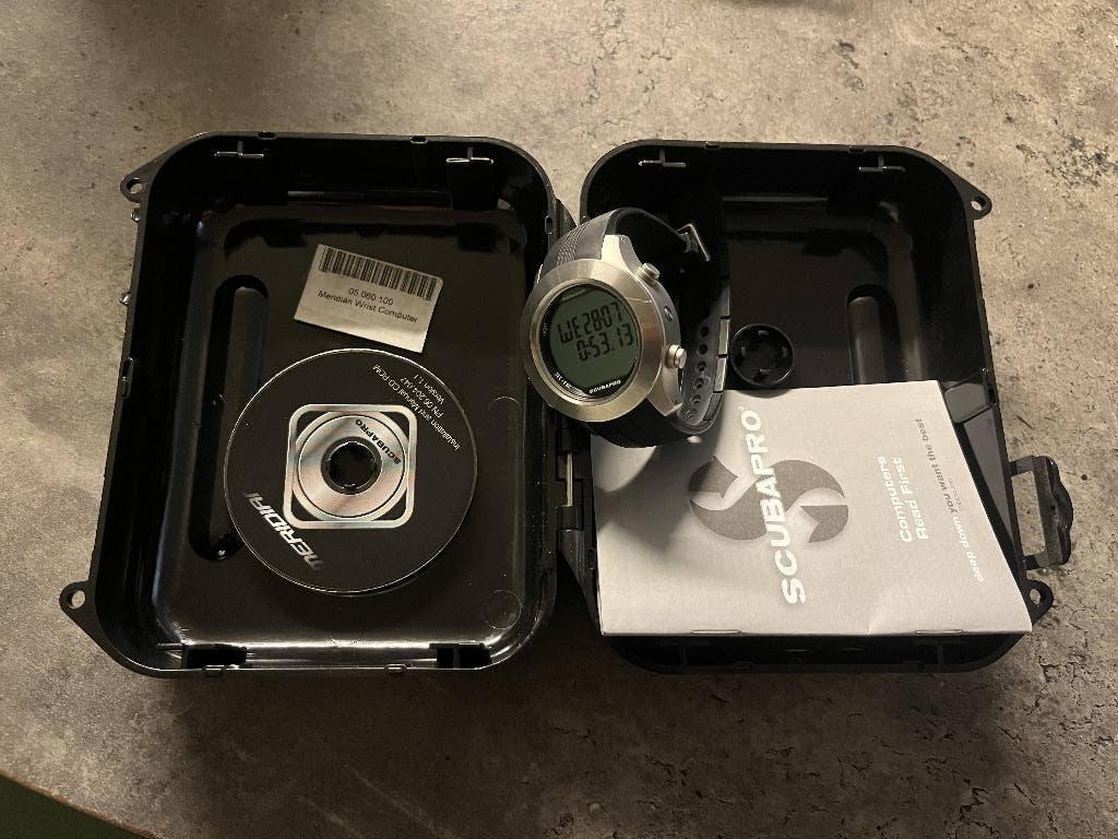 Scubapro Meridian, Sports nautiques & Bateaux, Plongée, Enlèvement ou Envoi, Comme neuf, Ordinateur de plongée