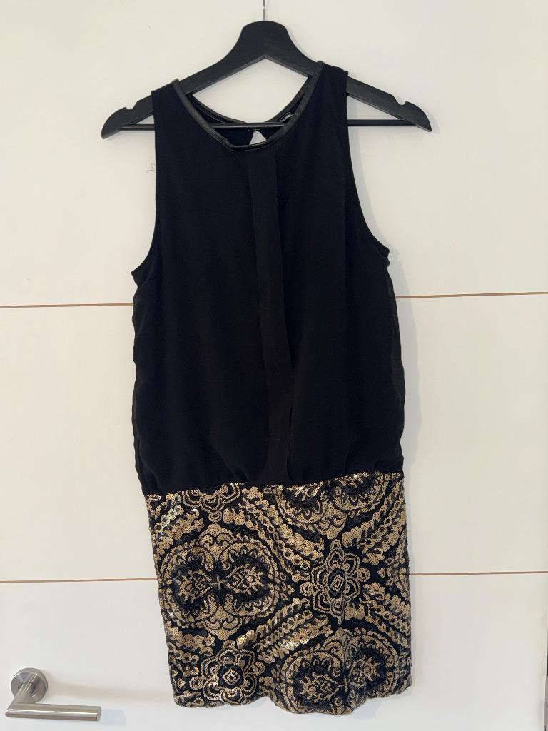 Robe Pimkie noir et pailletée dorée, Vêtements | Femmes, Enlèvement ou Envoi, Comme neuf, Pimkie, Noir