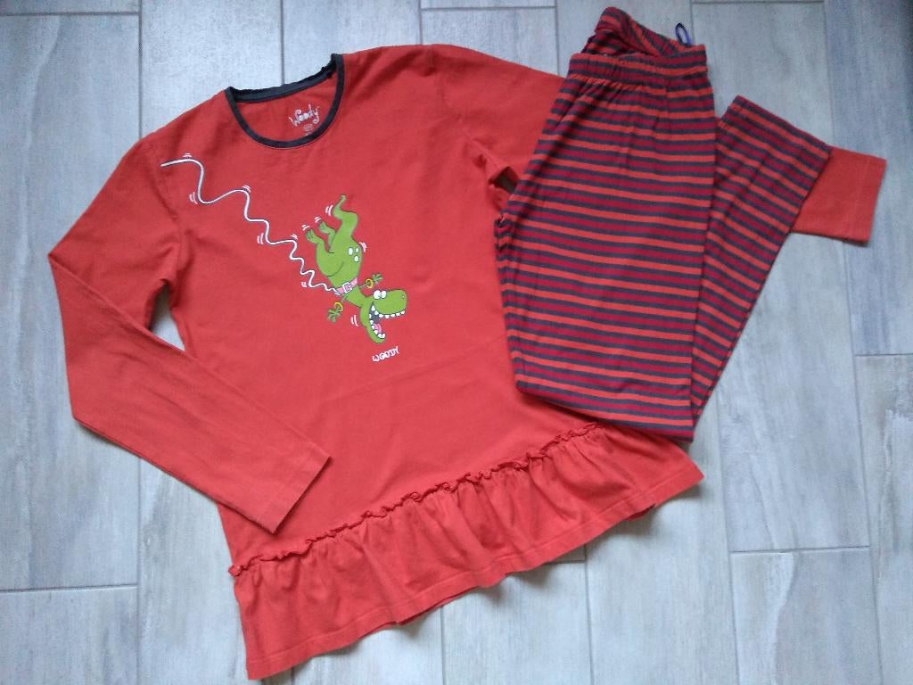 ✿ M140 - Woody pyjama thema Dino, Nacht- of Onderkleding, Gebruikt, Meisje, Ophalen of Verzenden