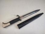 Duitse parade bajonet WH , kort model , met gravure, Verzamelen, Verzenden