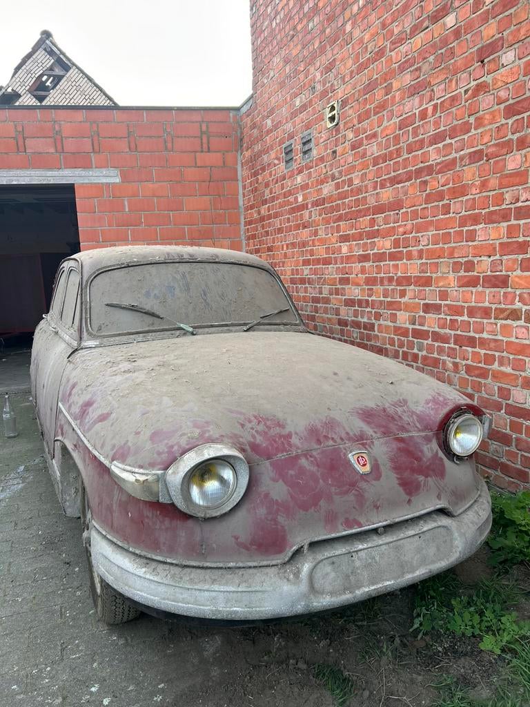 Panhard PL17 – schuurvondst, Ophalen of Verzenden, Oldtimer onderdelen
