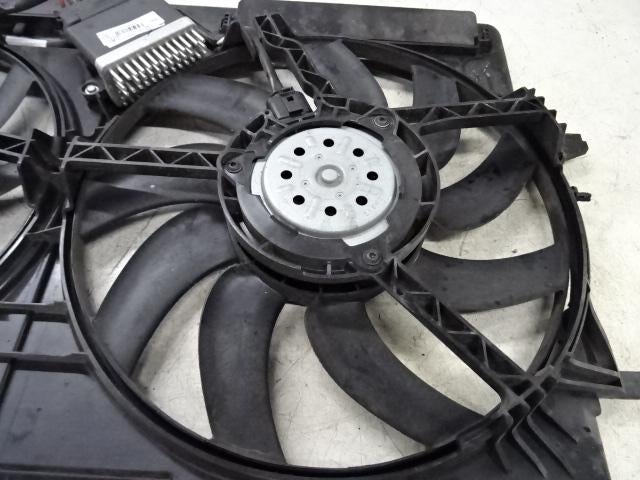 KACHEL VENTILATORMOTOR Audi Q3 (8UB / 8UG) (01-2011/12-2019), Gebruikt, Audi