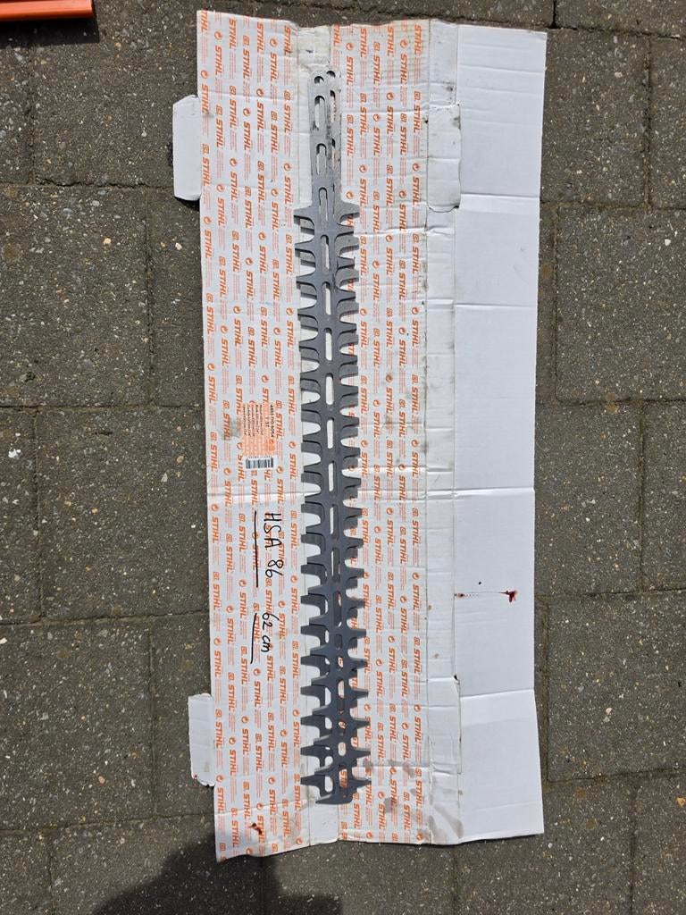 Nieuw heggeschaarmessen voor Stihl HSA 86, Ophalen