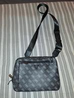 Sacoche Guess, Handtassen en Accessoires, Portemonnees, Ophalen, Nieuw, Met knipsluiting, Guess
