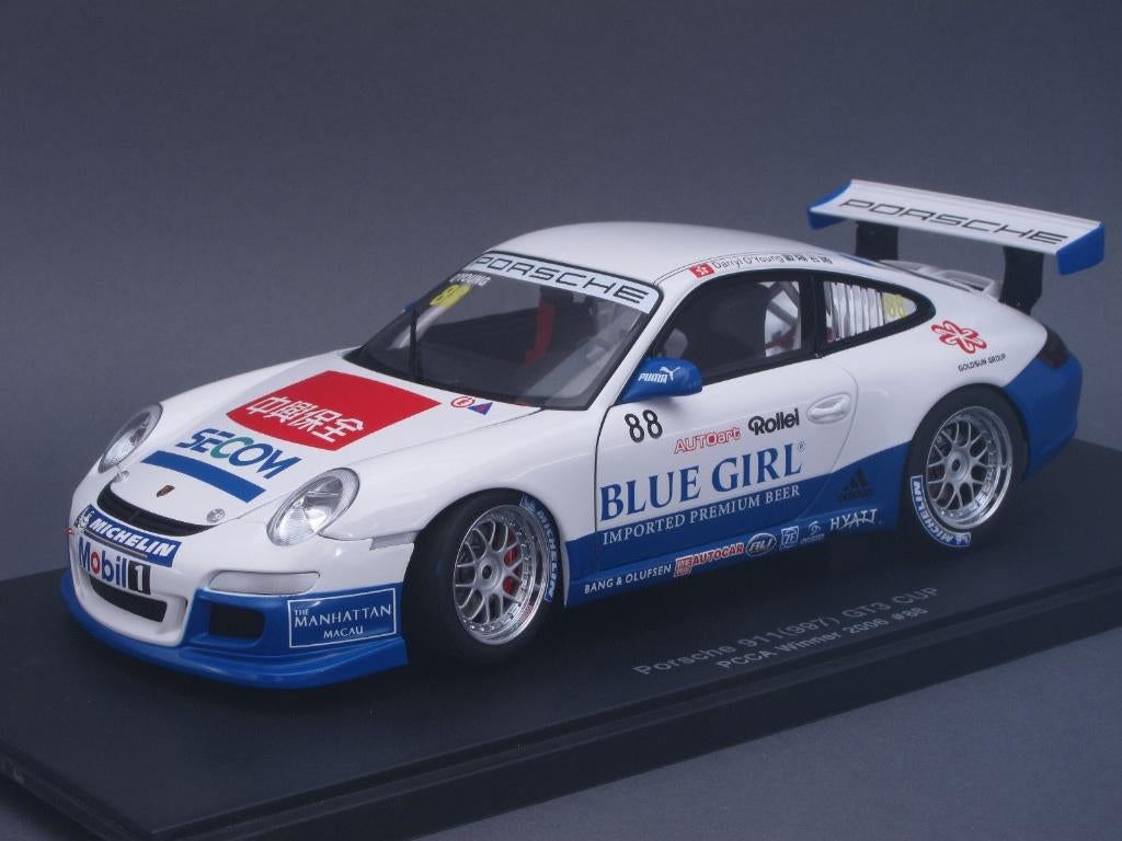 PORSCHE  1/18  AUTOART, Hobby en Vrije tijd, Modelauto's | 1:18, Ophalen of Verzenden, Nieuw, Auto, Autoart