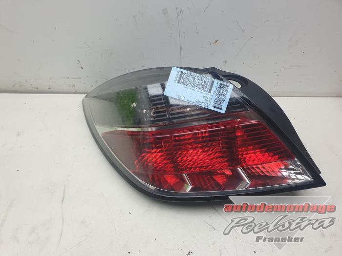 Feu arrière gauche d'un Opel Astra, -, Opel, 3 mois de garantie, Utilisé