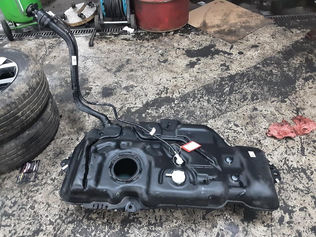 RESERVOIR CARBURANT Dacia Duster (DJF) (T307013243630457), Dacia, Mevr. I. Hauben, Utilisé, Rue de l'Espoir 34 34
4030  GRIVEGNÉE, BE