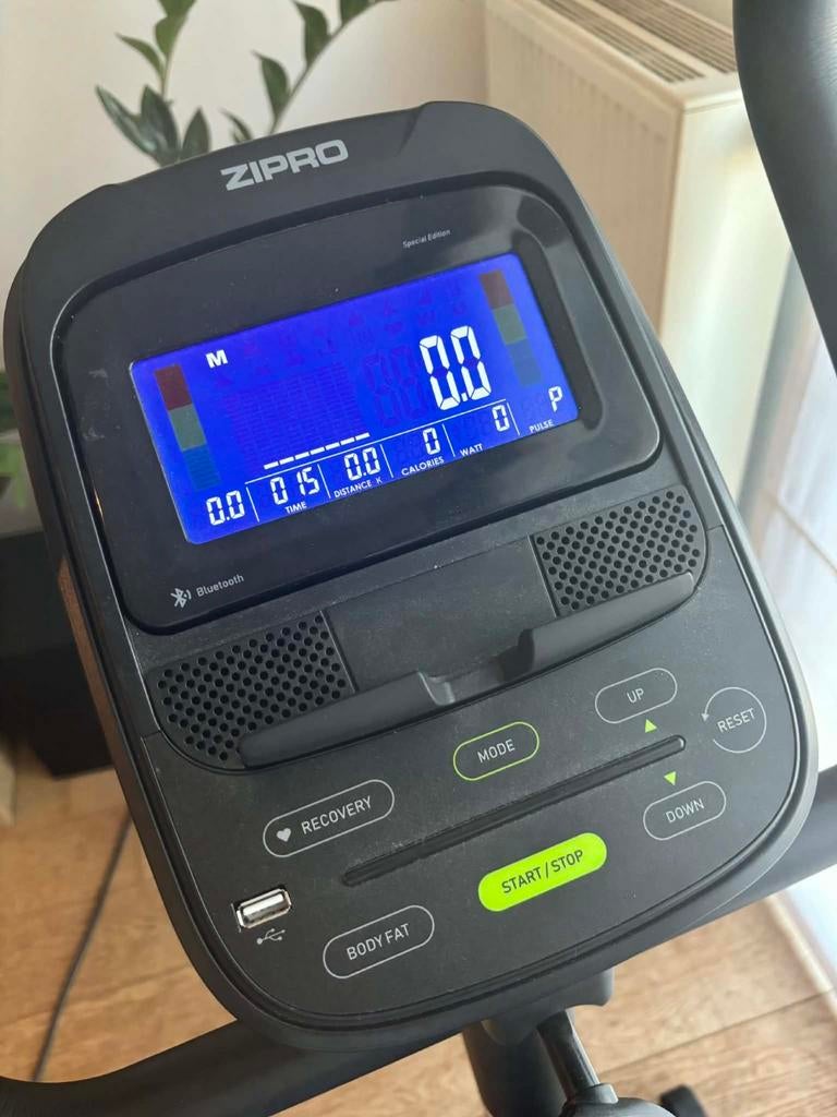 Zipro hometrainer, Sports & Fitness, Appareils de fitness, Enlèvement, Comme neuf, Vélo d'appartement