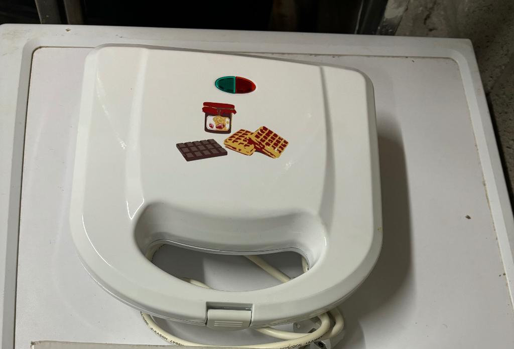 Gaufrier, Ophalen, Zo goed als nieuw