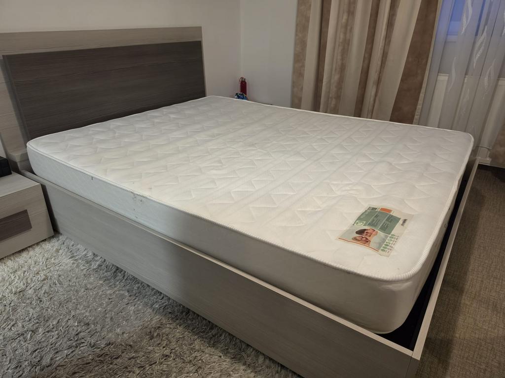 Matrast tweepersoonsbed 160 X 200cm, Ophalen, Zo goed als nieuw