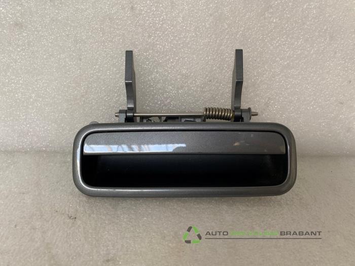 Poignée hayon d'un Volkswagen Transporter, Autos : Pièces & Accessoires, Carrosserie & Tôlerie, Volkswagen, Utilisé, 3 mois de garantie