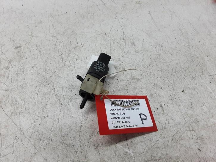 RUITENSPROEIERPOMP VOOR Passat Variant 4Motion (3B6), Auto-onderdelen, Ruiten en Toebehoren, Volkswagen, Gebruikt