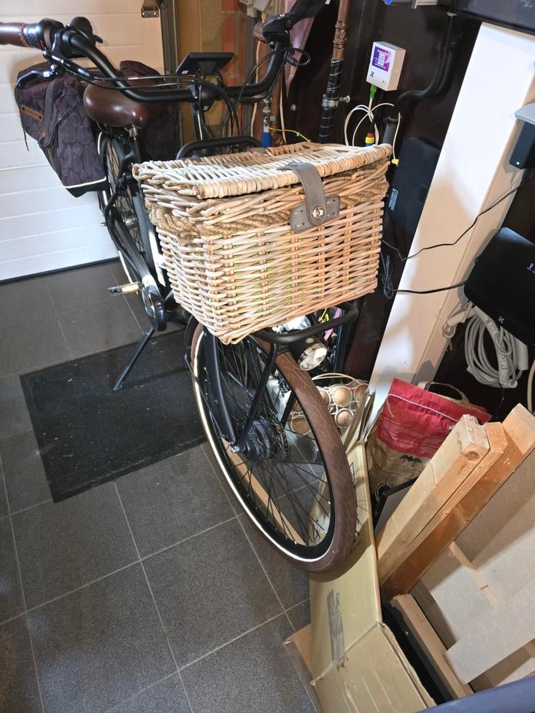 2 elektrische damesfietsen, Fietsen en Brommers, Fietsaccessoires | Fietsmanden, Ophalen