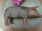 Superbe cochon fait main. Bois, finitions en métal. 1,4 kg., Enlèvement ou Envoi, Utilisé, Animal
