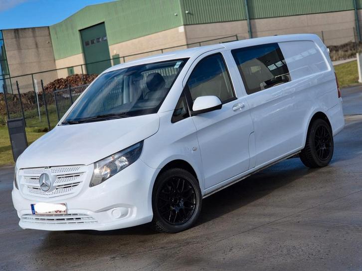 Mercedes vito doub cabine 5pls an2017.235mkm 1prop 13999€, Autos, Camionnettes & Utilitaires, Particulier, Caméra de recul, Bluetooth