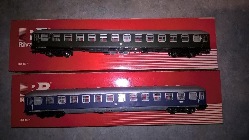 Rivarossi 2 UIC-X slaapwagens DB H0 HR4013 HR4025, Hobby en Vrije tijd, Modeltreinen | H0, Overige merken, Gelijkstroom of Wisselstroom