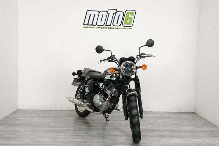 Démo de la Kawasaki Meguro S1, Motos, Motos | Kawasaki, Entreprise, Naked bike, 12 à 35 kW, 1 cylindre, Permis Moto A2 minimum