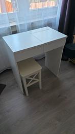 Coiffeuse ikea avec son tabouret, Huis en Inrichting, Tafels | Kaptafels