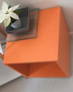 🔶 Eket ikéa orange socle blanc sol table de nuit rangement, Enlèvement, Utilisé, Autres matériaux, CD