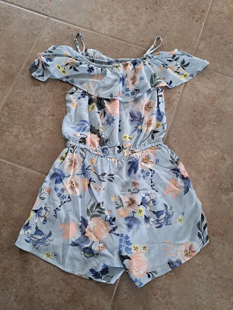 Gebloemde jumpsuit (H&M), maat 146, Kinderen en Baby's, Kinderkleding | Maat 146, Ophalen of Verzenden, Zo goed als nieuw