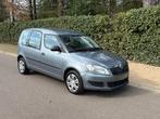 Skoda Roomster essence 2012, Autos, Argent ou Gris, Achat, Euro 6, Boîte manuelle
