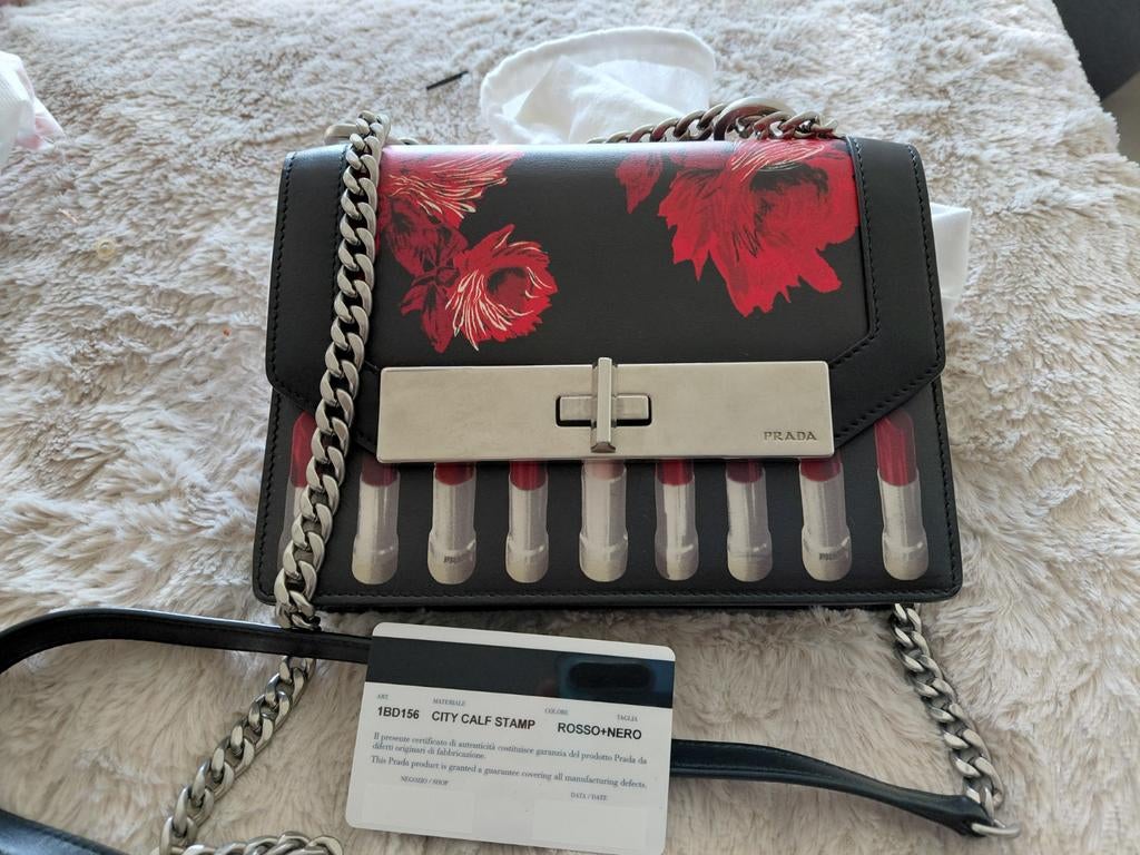 Sac Prada City Calf Stamp, Bijoux, Sacs & Beauté, Enlèvement ou Envoi