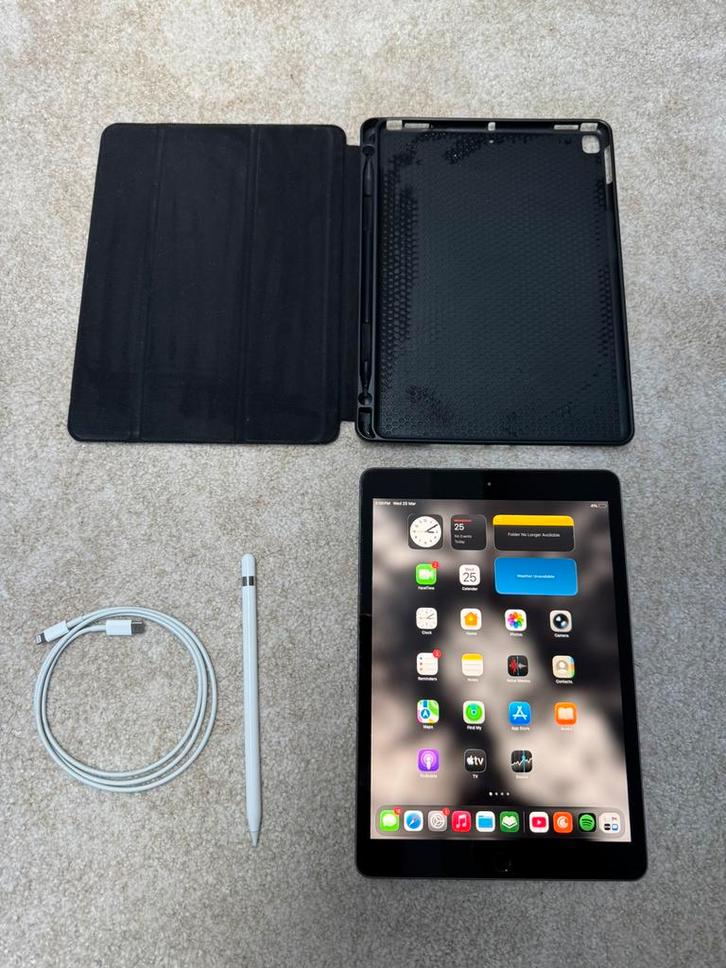 iPad 8ème génération 128GB Wi-Fi – Très bon état, Informatique & Logiciels, Apple iPad Tablettes, Comme neuf, Wi-Fi, Enlèvement ou Envoi