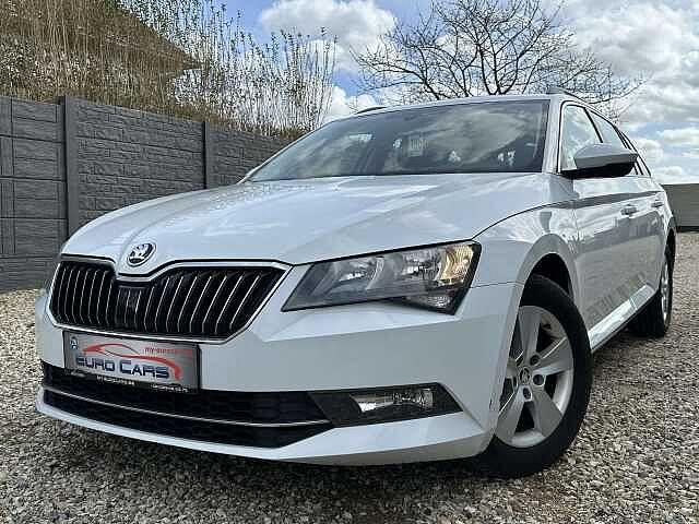SKODA Superb Combi SW 1.6 CR TDi Ambition, 87 kW, 109 g/km, Te koop, Wit