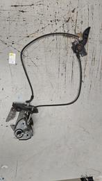 Slot motorkap passief links en rechts BMW 5 / 6 / 7 serie F0, -, Utilisé, -, -