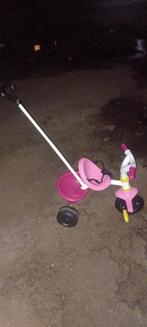 Il s'agit d'un tricycle Smoby, très bon marque, Vélos & Vélomoteurs, Enlèvement