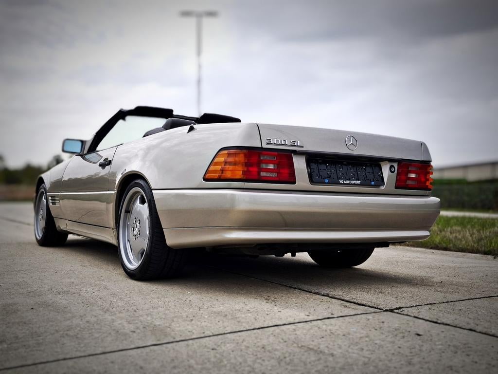 Mercedes-benz sl300 cabrio oldtimer topstaat, Auto's, Mercedes-Benz, Automaat, LED verlichting, Cabriolet, Beige