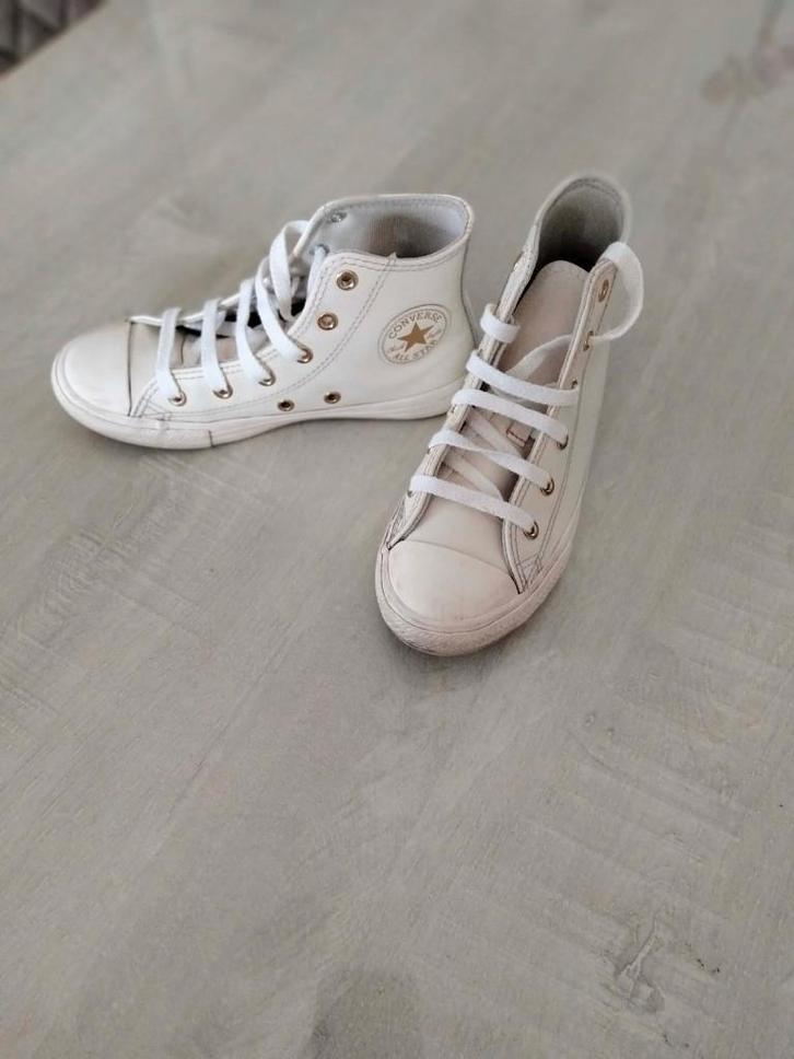 hoge sneakers converse all star maat 33, Kinderen en Baby's, Kinderkleding | Schoenen en Sokken, Zo goed als nieuw, Sportschoenen