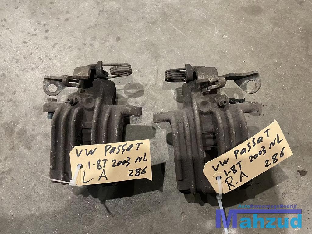 VW PASSAT GOLF BORA Remklauw remtang achter rechts links, Gebruikt, Volkswagen, Volkswagen AG, Vw@volkswagen.de