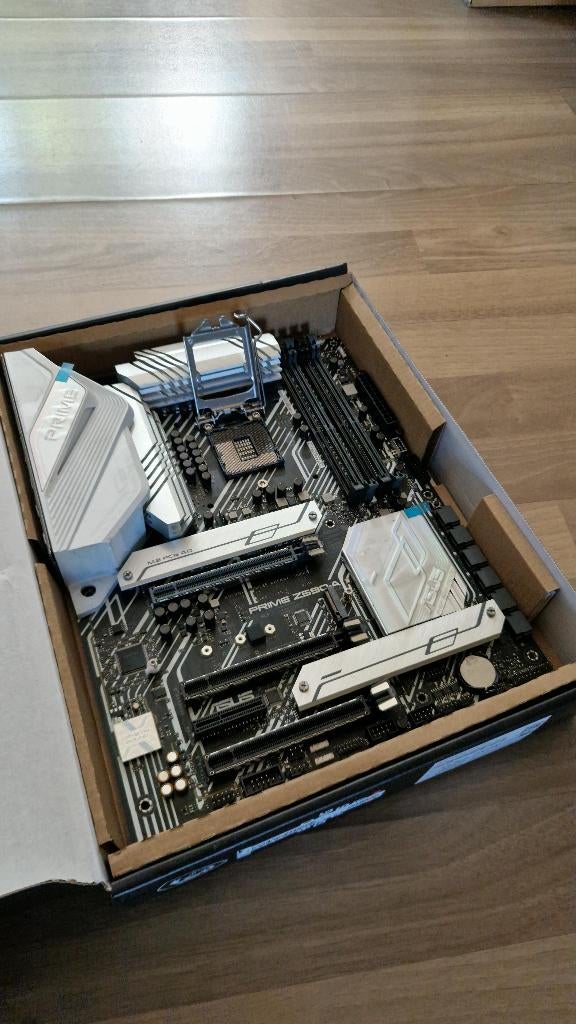 Asus Prime Z590-A moederbord, Ophalen of Verzenden, Zo goed als nieuw, ATX