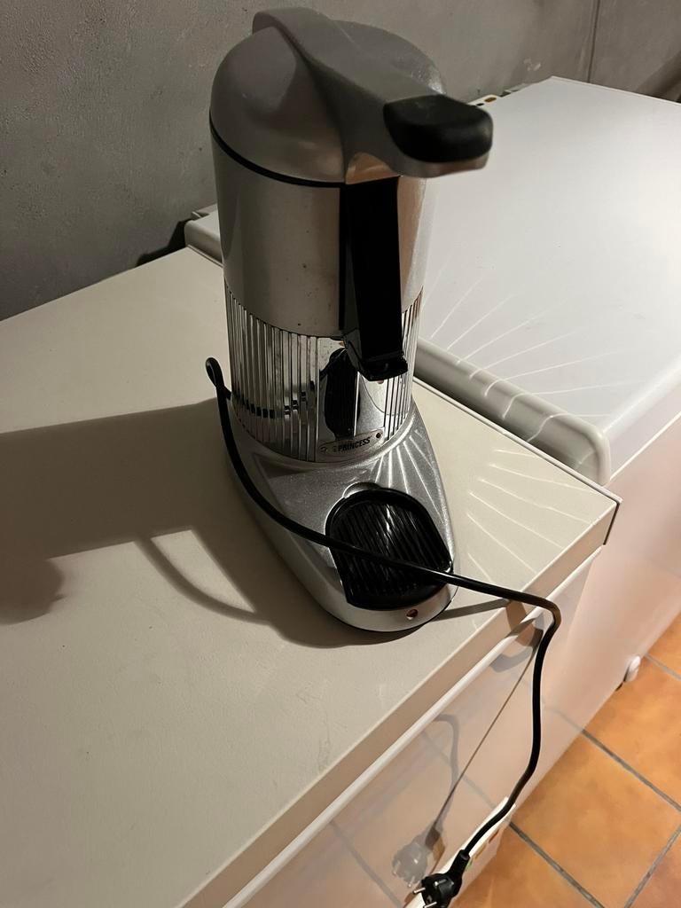 Citruspers, Ophalen, Zo goed als nieuw, Citruspers