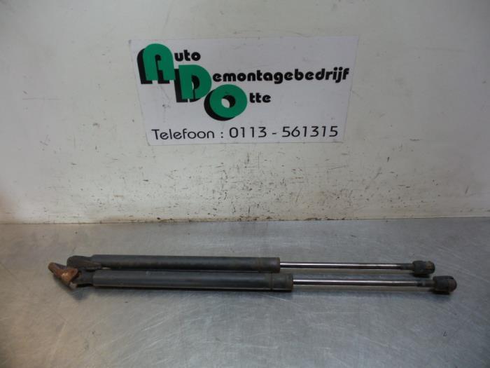 Set Gasdempers Achterklep van een Mazda 6 (6 02-), Auto-onderdelen, Carrosserie, Mazda, Gebruikt, 3 maanden garantie, Ophalen of Verzenden