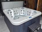 5 person jacuzzi Spa Charm, Ophalen, Zo goed als nieuw, Trap, Vast
