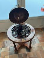 Bar in vorm van wereld bol, Ophalen, Gebruikt