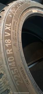 4 winterbanden , semperit , 225/40 R18 V XL, Ophalen, Zo goed als nieuw