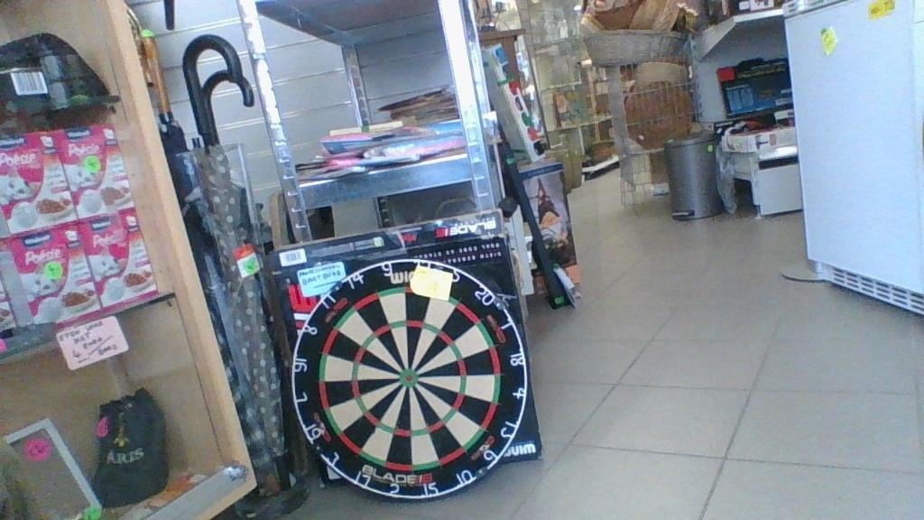 professioneel dartbord, Ophalen, Zo goed als nieuw, Dartbord