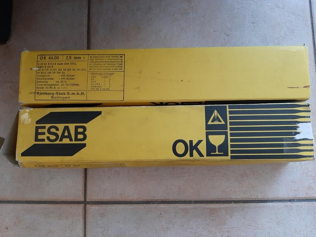 Laselectroden om mee te lassen., Doe-het-zelf en Bouw, Gereedschap | Lasapparaten, Ophalen