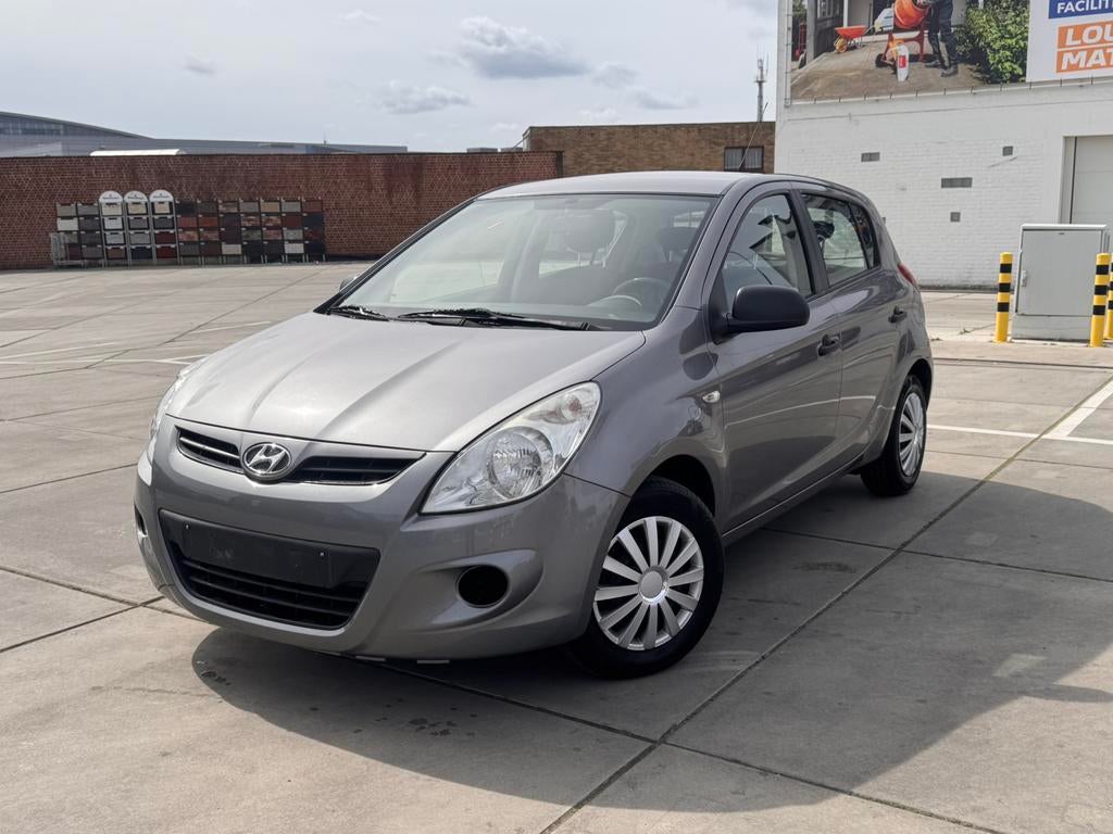 Hyundai i20 1.2i Essence EURO5, Euro 5, Achat, Entreprise, Entretenue par le concessionnaire