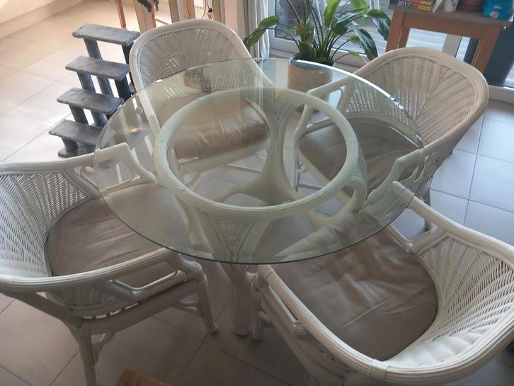 Maison & Meubles, Maison & Meubles, Tables | Tables à manger, Utilisé, Quatre personnes, Rond, Verre, Enlèvement