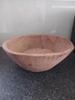 Massieve houten schaal  met een natuurlijke look., Ophalen, Schaal, Rond, Zo goed als nieuw