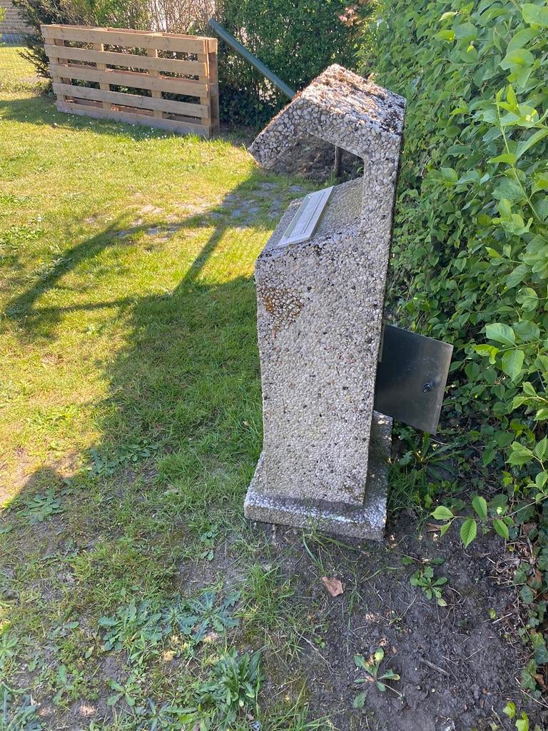 Brieven bus, Enlèvement, Comme neuf