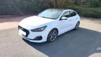 Hyundai i30 Fastback 1.4 T-Gdi volledig, Auto's, Hyundai, Voorwielaandrijving, 4 cilinders, Wit, Leder