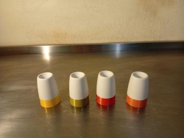 Vintage Tupperware eierdopjes  beschikbaar voor biedingen