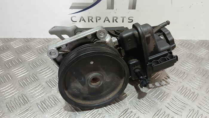 Pompe direction assistée d'un Mercedes Sprinter, Autos : Pièces & Accessoires, Commande, Utilisé, 3 mois de garantie, Enlèvement ou Envoi